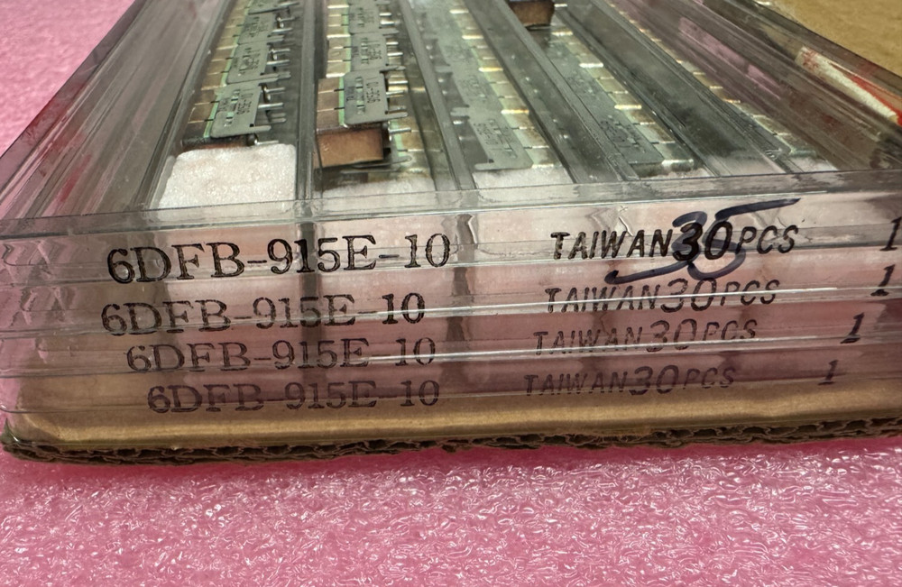 TOKO 6DFB-915E-10 RF Specific Dielectric Filter Bandpass 915MHz Center NEW