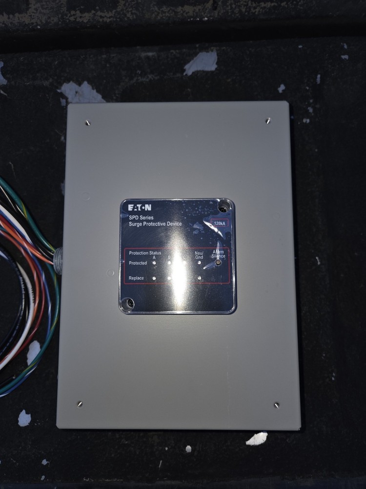 Eaton SPD120208Y2K 120kA Nema 1 Surge Protection Device NEW OPEN BOX
