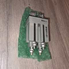 ***5PK*** Bussmann FHL10G Fuse Holders Military