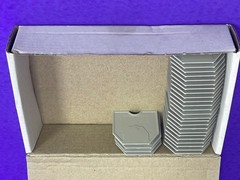 Telemecanique AB1AC24 End plate for 2.5/4mm Terminal Blocks, Grey [Lot of 28]