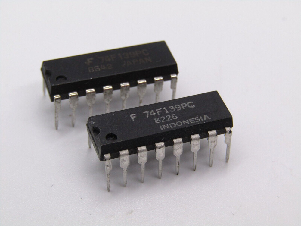 ( 2 PCS ) 74F139PC Fairchild Decoder/Demultiplexer 1 x 2:4 NOS