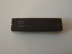 Intel D4289 Inmtegrated Circuit Malaysia D/C 7825 NEW OLD STOCK