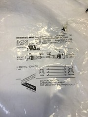 NEW, IFM, EVC100, PATCHCORD CONNECTION, 250V/350V, 4A. (1F-2)