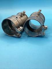 Bridgeport 285-DC 1 1/2″ Transition EMT/FMC CPLG Box Of 2 New Open