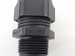 *Lot of 8* Lapp Skintop Cable Gland 3/4″ NPT Black – NEW Surplus!
