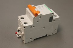SCHNEIDER ELECTRIC EA9AN2C25 MOTOR CIRCUIT BREAKER EASY8 C25