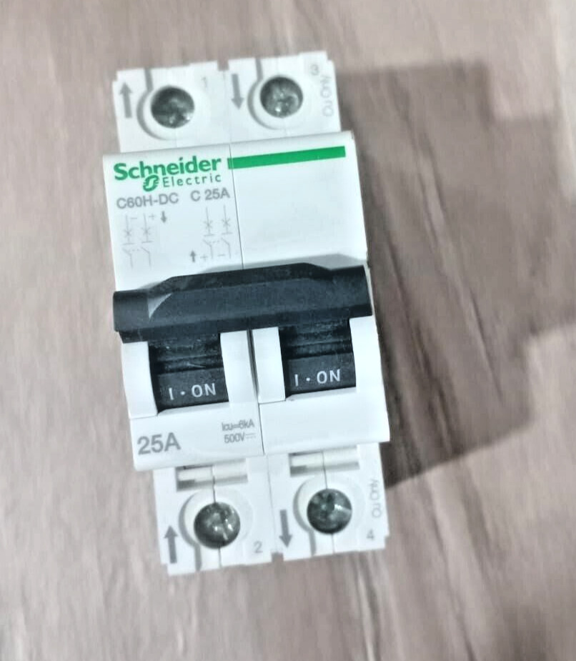 12PCS LOT- Schneider A9N61533 miniature circuit breaker-C60H -2poles -25A-C- NEW