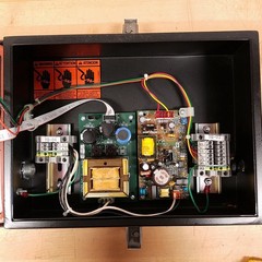 Mettler Toledo 90202400A Industrial Controller. 120V – USED