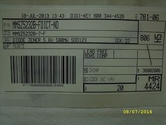 (20) DIODES INC – MMSZ5232B-7-F Zener Diode 5.6V 500mW ±5% Surface Mount SOD-123