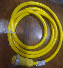 Mencom Corp Connector Cable MIN-12FPX-6 300V 4 Amp 6M
