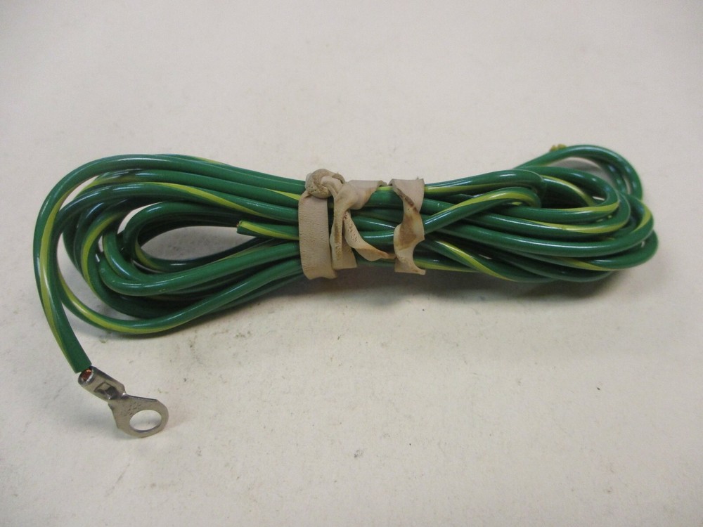 Desco 9740 Ground, Wrist Strap Bench, w/4mm Studs