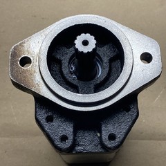 22.5 CC GEAR PUMP RIGHT WITH 13T SPLINE SHAFT