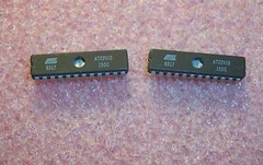 QTY (10) AT22V10-15DC ATMEL 24 PIN CERAMIC DIP PROGRAMMABLE LOGIC REFURBISHED