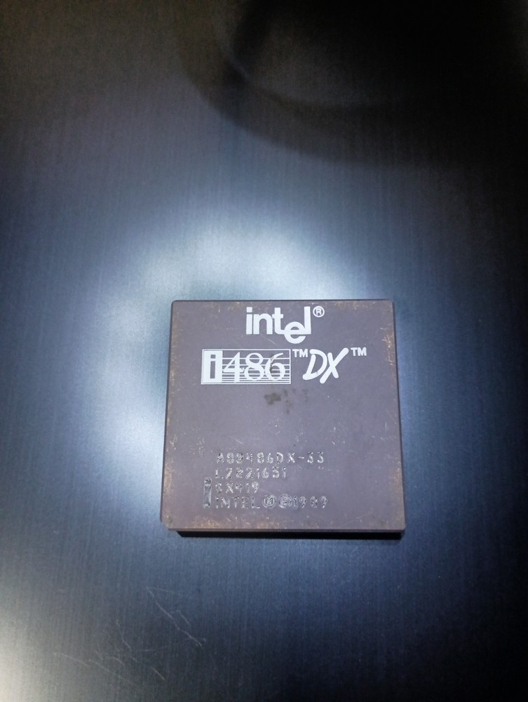 Intel 486 DX 33MHZ A80486DX-33 SX419 i486 CPU Processor Gold Vintage