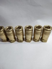 LOT OF 6 NEW PARKER B23E BRASS COUPLER 3/8″ NPTF