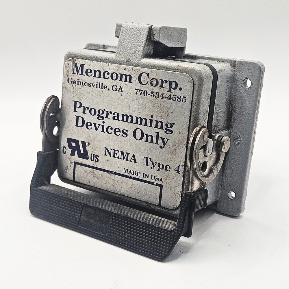 Mencom DP-DB9-RJ45-R-32 Panel Interface Connector Duplex DB9 RJ45 Program Port