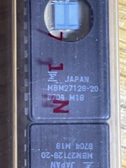 A lot of FOUR (4) FUJITSU MBM27128-20 ; 16K x 8 EPROM 28-Pin CDIP-