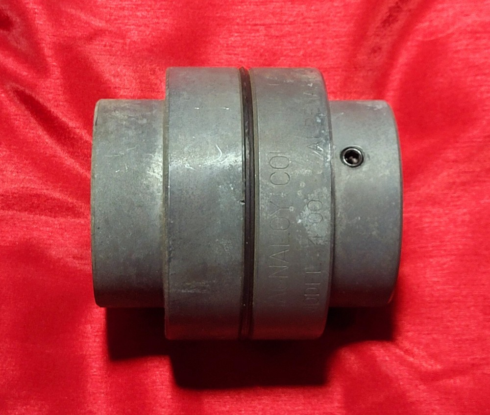 MAGNALOY Coupling Model 400 Bores 1-1/4″ & 1-9/16″, Keyway 1/4″ & 3/8″ OD 4″ USA
