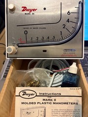 Dwyer Mark II DW26 Manometer