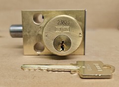 Kirk Key Interlock SD Series Flat Mounted 1 Cylinder (less then 2MM)