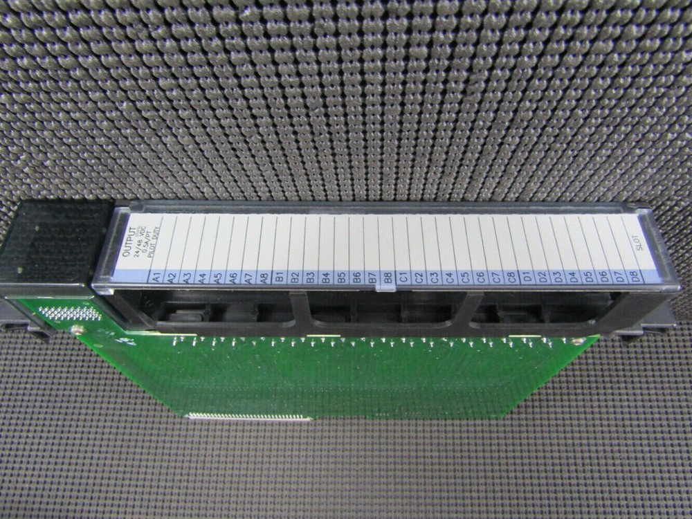 GE Fanuc IC697MDL750 Discrete Logic Output Module 32Pt 24/28VDC .5A – Open Box