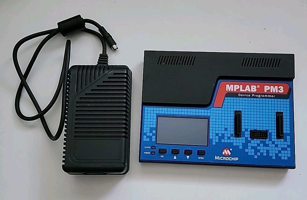 Microchip MPLAB PM3 Universal Device Programmer with Power Supply