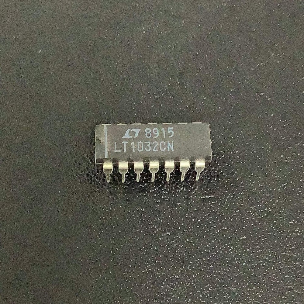 LT1032CN – LINEAR TECH – RS-232 Interface IC LT1032 – Quad Low Power Line Driver