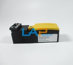 1PCS New For LIMIT SWITCH LS-11-ZB 14 AWG AC-15 400V / 4A