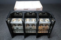 LITTELFUSE LFD5586-3 / LFD55863 (NEW IN BOX) SPLICER BLOCKS DISTRIBUTION POWER