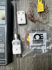 Omega Engineering HH82 Digital Thermometer Tested Works W/Case + Manual + Probes
