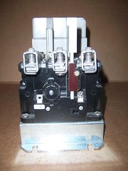 Westinghouse A200M3CB Size 3 Motor Starter 90 Amp 575v Volt 50HP 120v V Coil #5