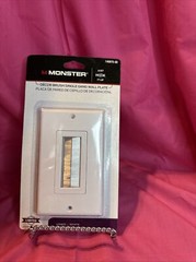 Monster Just Hook It Up 140675-00 Decor Brush Wall Plate, White