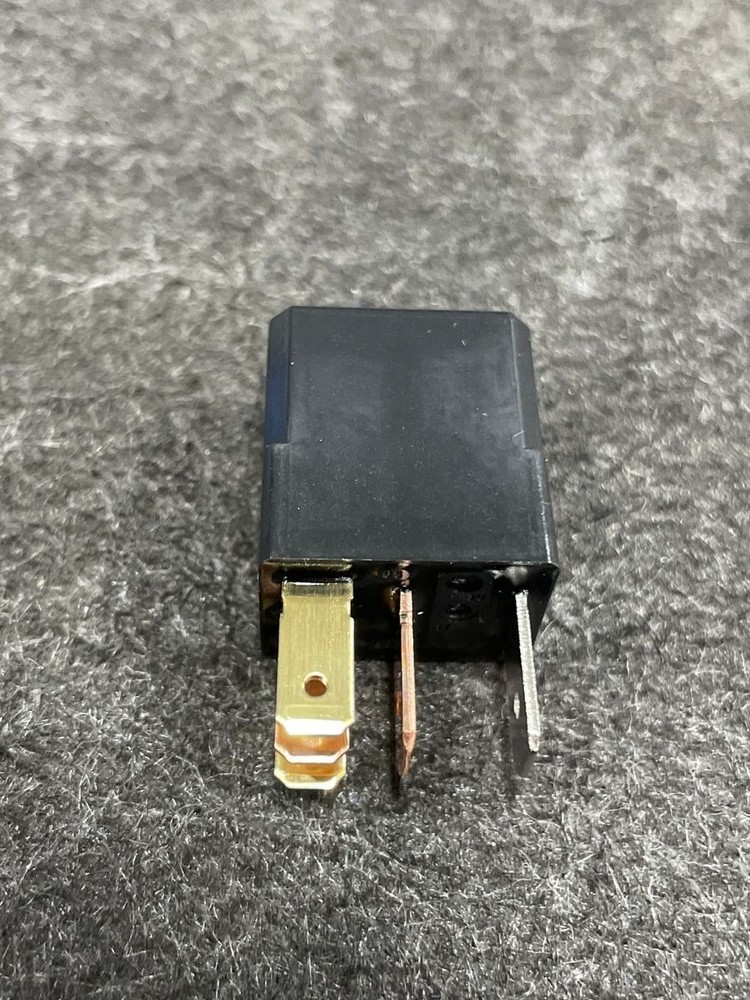 PANASONIC CM1-R-12V ACM13221 CM Relay Qty 50