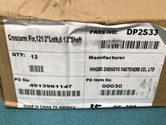 LOT OF 12 CROSSARM DP2S33 INSULATOR PIN FOR WOOD CROSSARM