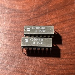 2PCS CD4048BE CD4048 CMOS Multifunction Expandable 8-Input Gate – New IC DIP-16