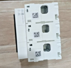 1PC A9N18367 SCHNEIDER CIRCUIT BREAKER Acti9 C120N MCB 3P C 100A 10000A 415V NEW