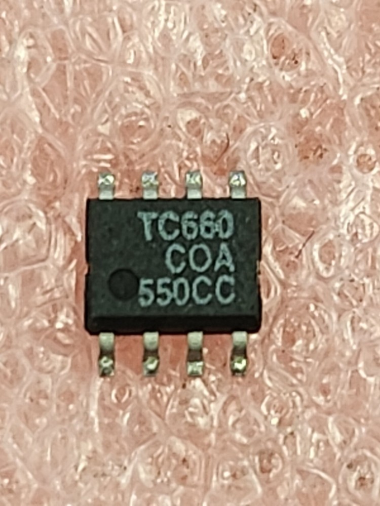 VINTAGE Microchip TC660COA 100ma Charge Pump Dc-to-dc Voltage Converter