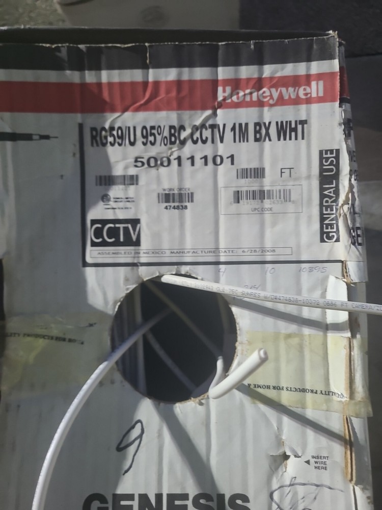 New Box, Genesis RG59/U 95 CCTV 400 foot white wire box general coaxial cable