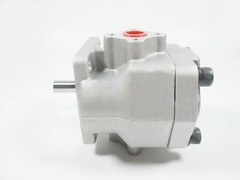 ONE NEW HYDROMAX Gear Oil Pump HGP-2A-F4R