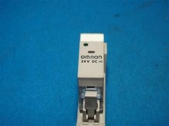 Omron G2R-1-SN(S) G2R1SNS 24VDC SPDT Relay w/ Socket