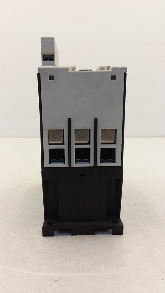 EATON CN13GN0 NEMA SIZE 2 CONTACTOR 45AMP 600V. 110V 50Hz/120V 50Hz
