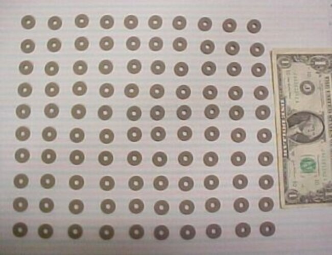 Lot 100 Chomerics EMI Electro Conductive Silicone Rubber Powder Metal Washers
