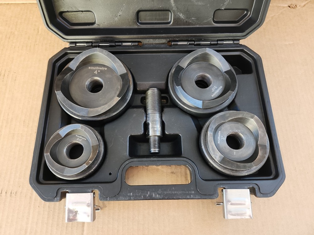 Southwire MP-03PRO MAX PUNCH Die Set (2-1/2″ ~ 4″)
