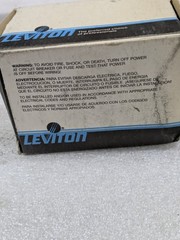 Leviton 279 50A 125/250V NEMA 14-50R 3-Pole 4-Wire Flush Mount Receptacle Black