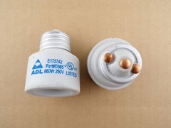 Lot of 2 ADL D365 Lamp Light Socket Extender Porcelain – Medium Base – UL Listed