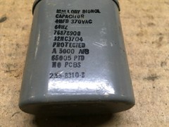 Mallory Bionol 235-8310-3 Oil Capacitor 60 Hz / 370 VAC