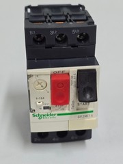 Schneider Electric GV2ME14 TeSys Motor Circuit Breaker 3P 6-10A 690V