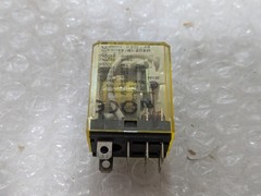 IDEC RH2B-U DC24V General Purpose Relay DPDT 10A 8-Pin 24VDC Ice Cube Lot of 2