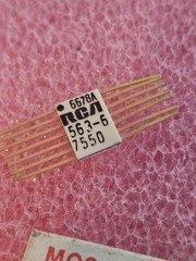 6x Gold RCA MOS Devices RCA 563-3 1128P69 1128P71 / P7 style Flat Pack Logic