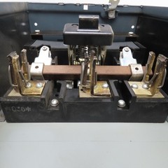 General Electric QMR364 200A 3 Pole Fusible Bus Disconnect Switch 600V 100Hp